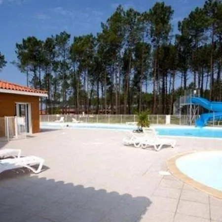 Laouchet Le Hameau Des Grands Lacs Semesterpark Parentis-en-Born