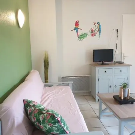 Tatil parkı Laouchet Le Hameau Des Grands Lacs 3*