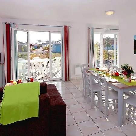 Tatil parkı Laouchet Le Hameau Des Grands Lacs 3*