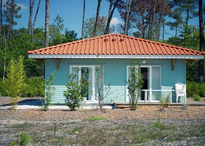 Feriepark Laouchet Le Hameau Des Grands Lacs